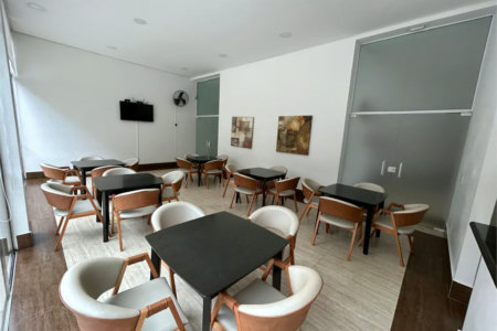 Apartamento à venda com 2 quartos, sendo 1 suíte,  em Vila Romana, São Paulo, SP