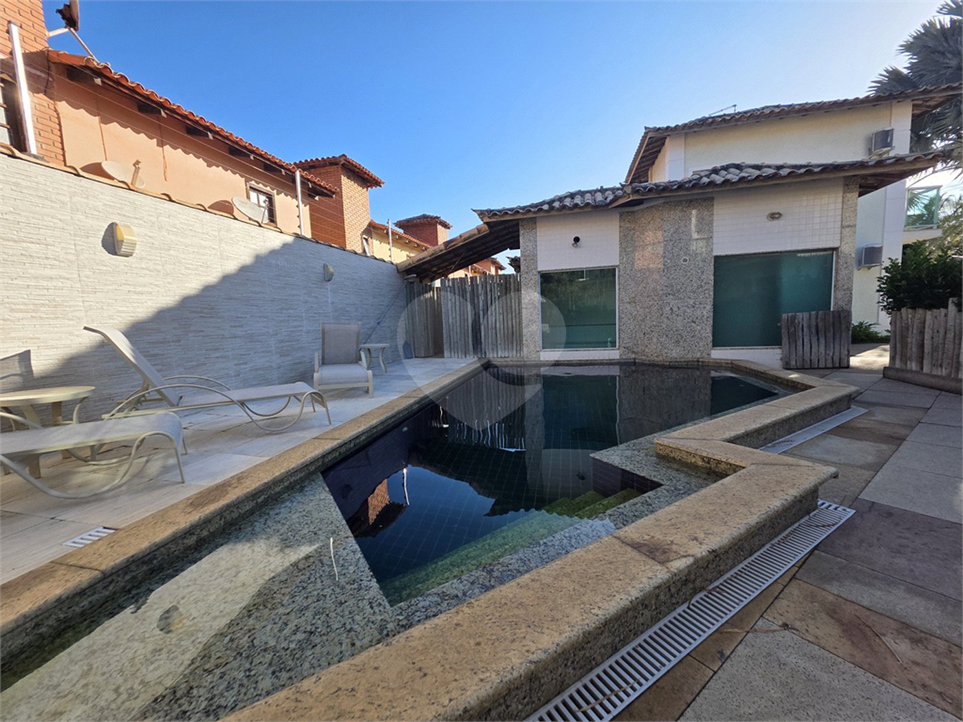 Casa em condomínio à venda com 4 suítes em Geribá, Armação dos Búzios, RJ