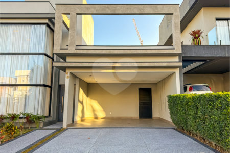 Casa à venda com 3 suítes no condomínio Residencial Duas Marias, Indaiatuba - SP