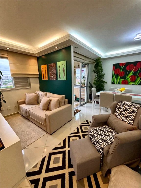 Apartamento à venda com 3 quartos, sendo 1 suíte,  em Água Branca, São Paulo, SP