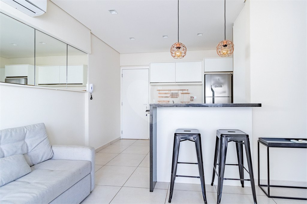 Apartamento para alugar com 1 suíte em Santana, São Paulo, SP