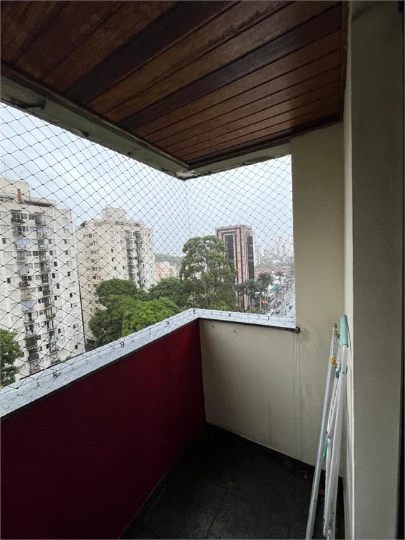 Apartamento à venda com 3 quartos, sendo 1 suíte,  em Jardim Londrina, São Paulo, SP