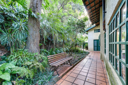 Casa Térrea à venda com 3 suítes em Jardim dos Estados, São Paulo, SP