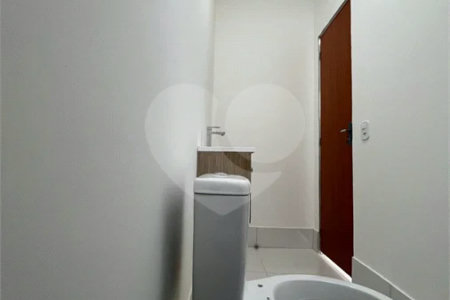 LOJA EXCELENTE PARA LOCAÇÃO - TODA REFORMADA