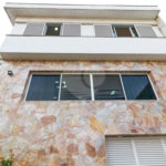 Casa Sobrado à venda com 342 m², 3 dormitórios, sendo 2 suítes, 4 vagas na Vila Mariana - São Paulo.