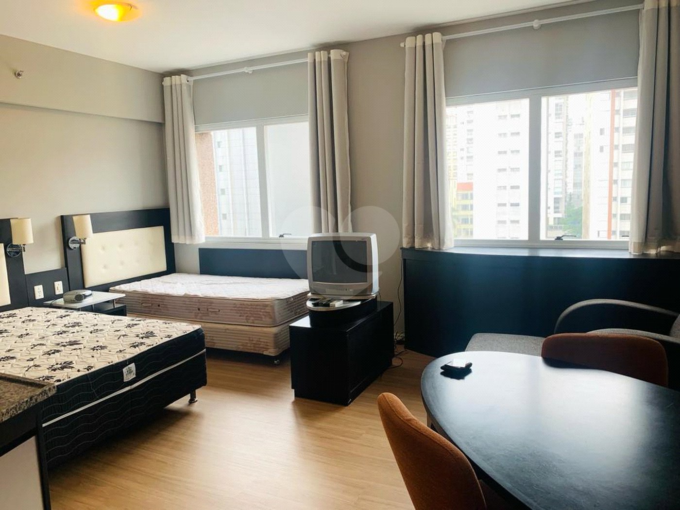 Flat mobiliado a venda na Bela Vista com 1 vaga de garagem .