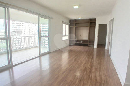 Apartamento para alugar com 3 quartos, sendo 1 suíte,  no Centro, São Bernardo do Campo, SP