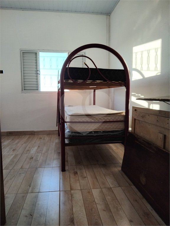 Chácara à venda com 3 quartos, sendo 1 suíte,  em Botujuru, Mogi das Cruzes, SP
