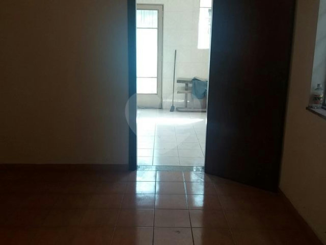 Sobrado à venda com 3 quartos, sendo 1 suíte,  em Santa Terezinha, São Paulo, SP