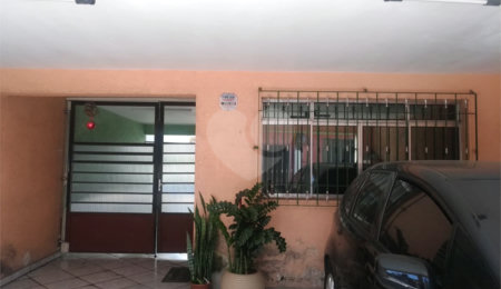 Sobrado à venda com 3 quartos, sendo 1 suíte,  em Tremembé, São Paulo, SP