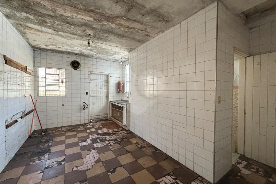 Sobrado à venda com 4 quartos em Santana, São Paulo, SP
