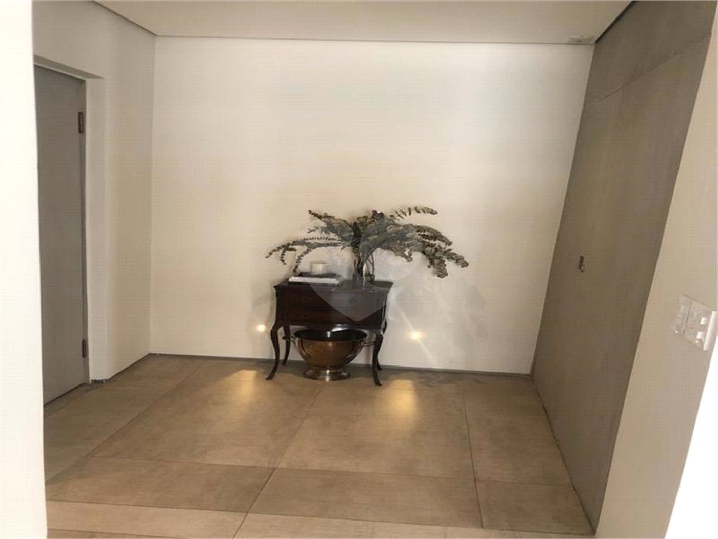 Apartamento à venda com 2 quartos, sendo 1 suíte, em Vila Buarque, São Paulo, SP