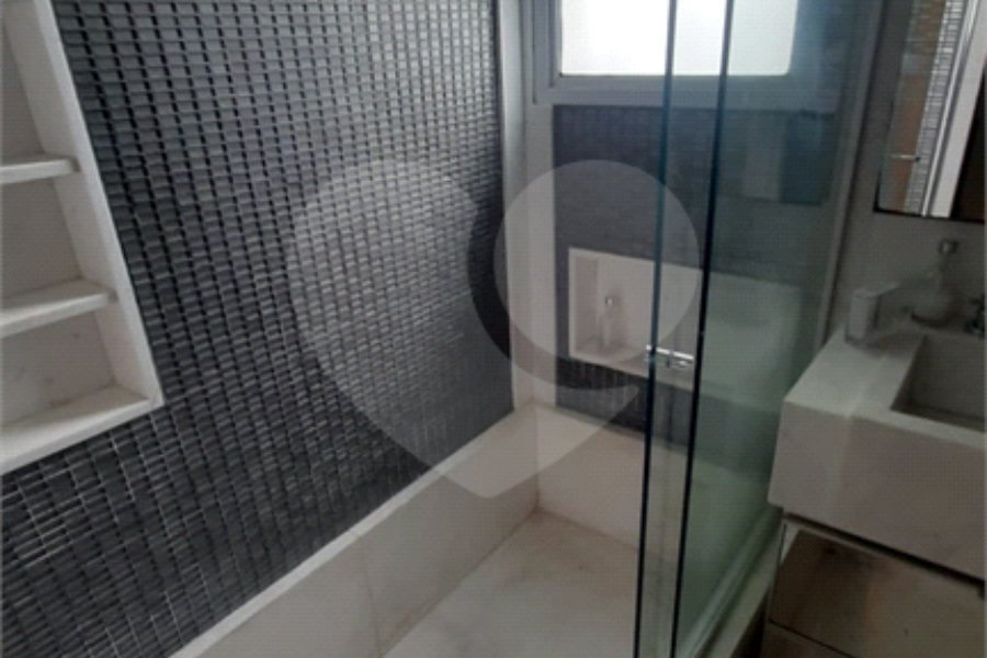 Apartamento à venda com 3 suítes em Santana, São Paulo, SP