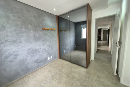 Apartamento à venda com 4 quartos, sendo 2 suítes,  em Jardim Vazani, São Paulo, SP