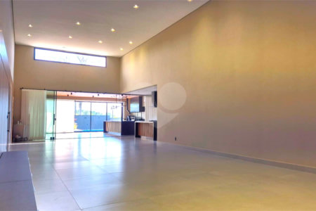 Casa à venda com 4 suítes no condomínio Residencial Saint Patrick, Sorocaba - SP