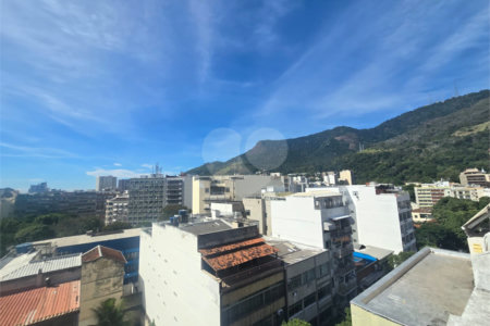Cobertura à venda com 3 quartos, sendo 1 suíte, em Tijuca, Rio de Janeiro, RJ