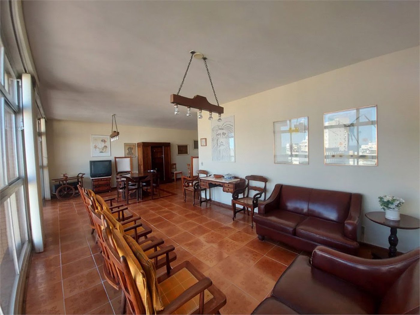 Apartamento Residencial à venda, Pitangueiras, Guarujá - AP1677.