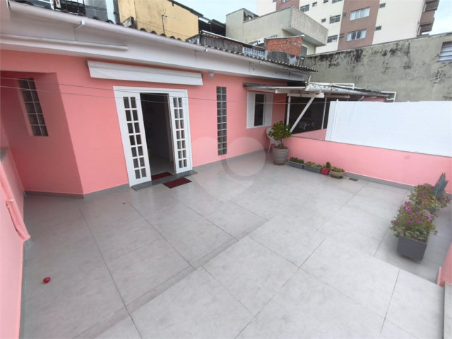 Casa à venda com 4 quartos, sendo 1 suíte,  em Tucuruvi, São Paulo, SP
