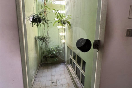 Casa à venda com 4 quartos, sendo 1 suíte,  em Vila Romão, Salto, SP