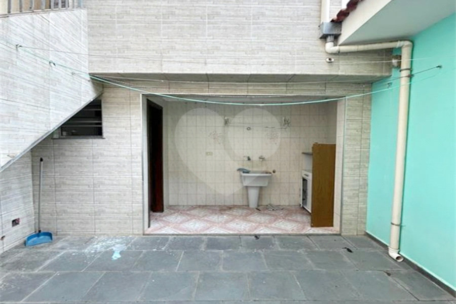 Sobrado à venda com 3 quartos, sendo 1 suíte, em Jardim Peri, São Paulo, SP