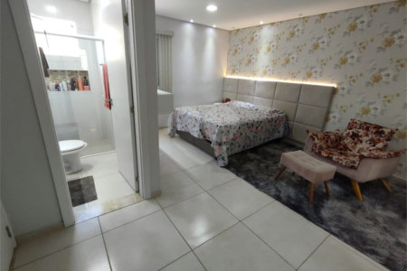 Apartamento à venda com 3 quartos, sendo 2 suítes,  em Jardim Camila, Mogi das Cruzes, SP