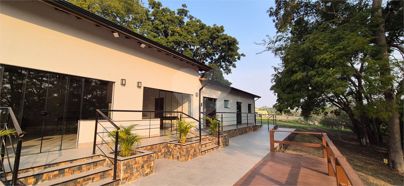 Terreno à venda em Condomínio Residencial Pinheiros do Lago, Alambari, SP
