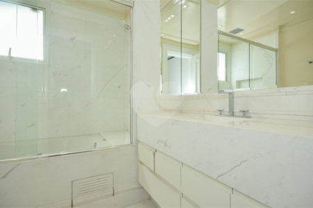Cobertura à venda com 4 suítes em Jardim Guedala, São Paulo, SP
