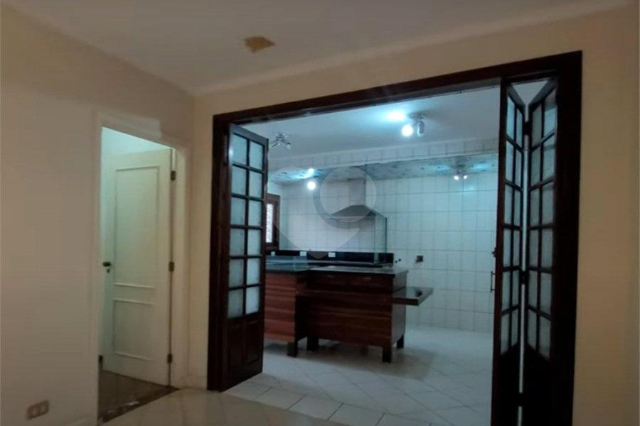 Sobrado à venda ou para alugar com 5 suítes em Tremembé, São Paulo, SP