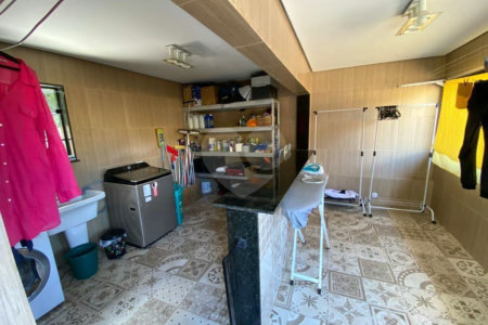 Casa à venda com 4 suítes em Vila Santista, Atibaia, SP