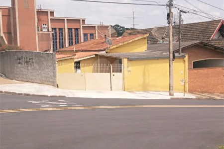 Casa à venda com 3 quartos em Jardim Santo Antônio, Valinhos, SP