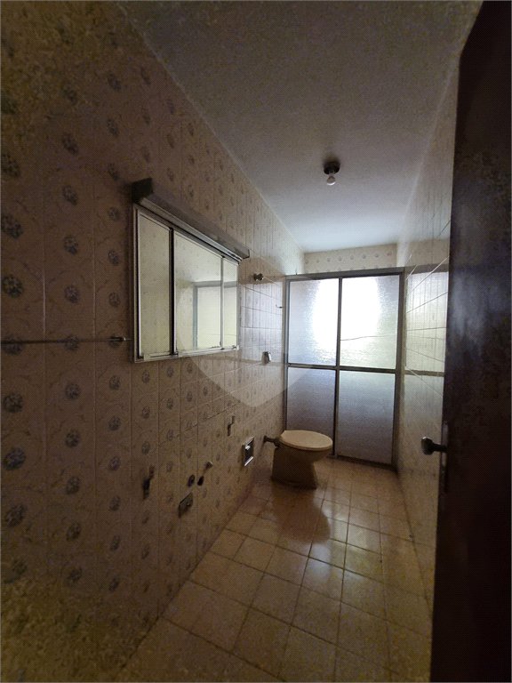 Casa à venda com 3 quartos, sendo 1 suíte,  em Jardim Leonor Mendes de Barros, São Paulo, SP