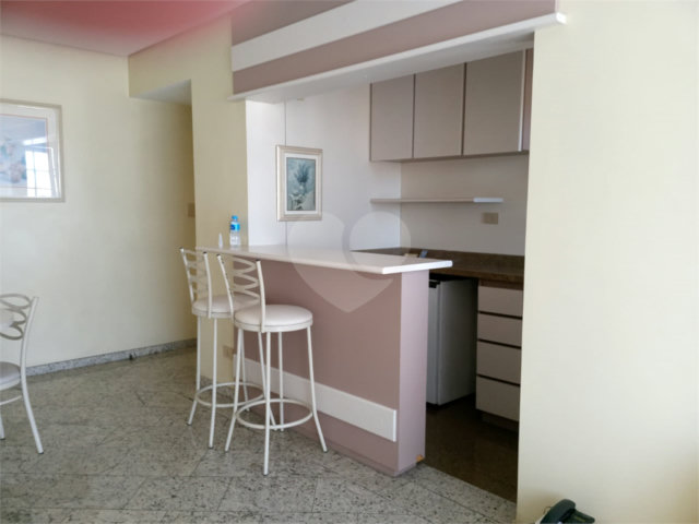 Flat à venda com 1 suíte em Santana, São Paulo, SP