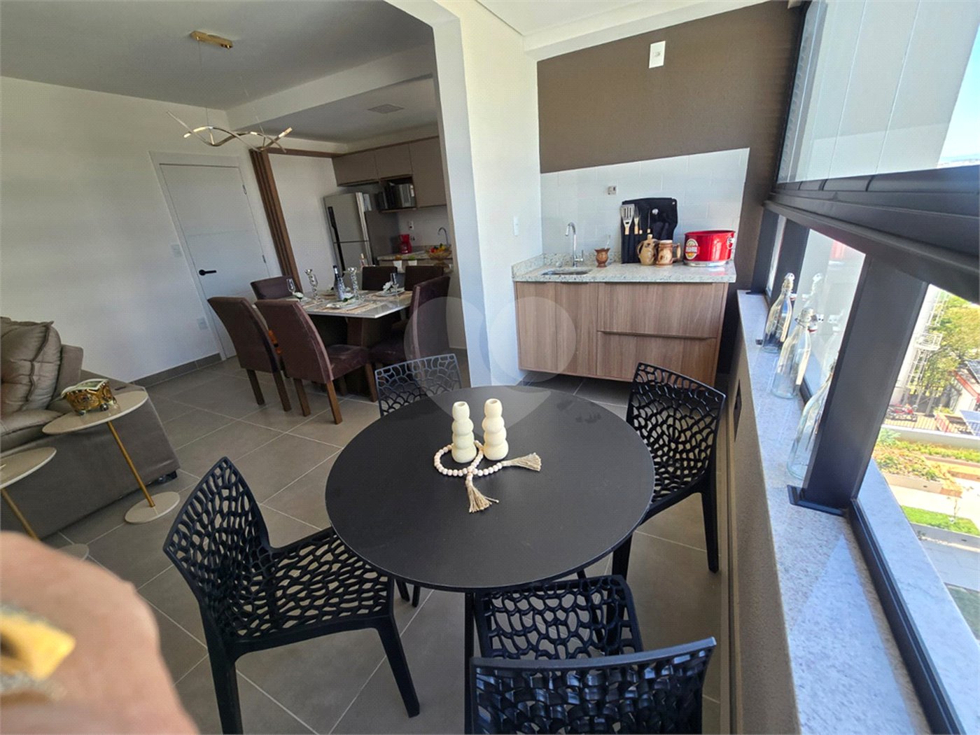 Apartamento para alugar com 2 quartos, sendo 1 suíte, em Além Ponte, Sorocaba, SP