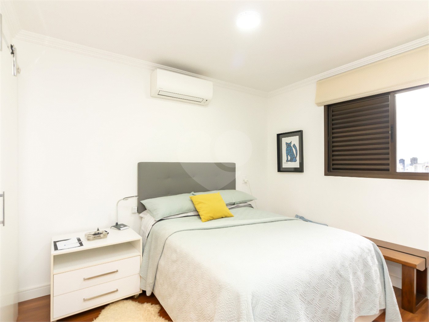 Apartamento à venda com 4 quartos, sendo 2 suítes, em Alto da Boa Vista, São Paulo, SP