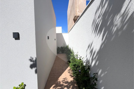 Casa à venda com 3 suítes em Residencial Village Damha III, Araraquara, SP