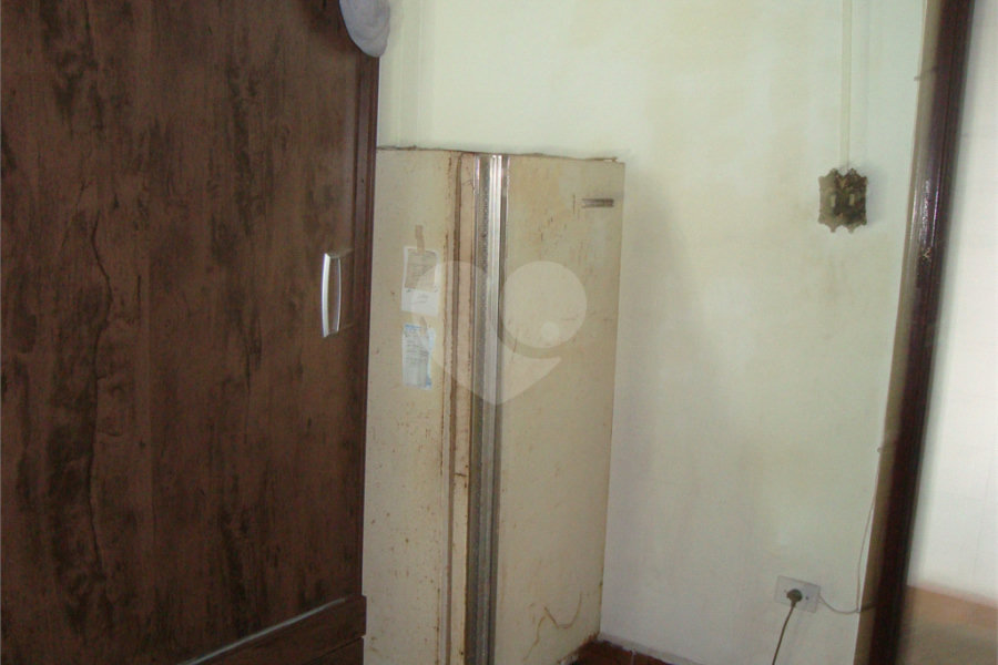 Sobrado à venda com 7 quartos, sendo 1 suíte, em Santana, São Paulo, SP
