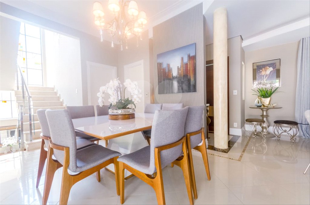 Casa à venda com 5 suítes no condomínio Terras de Vinhedo, Vinhedo - SP