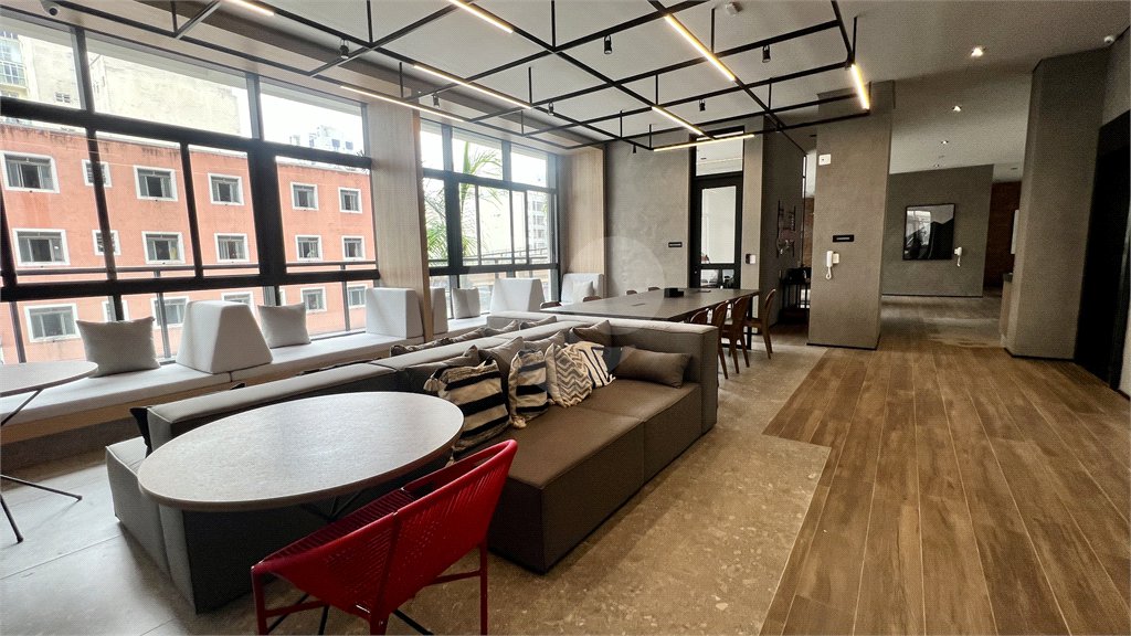 Apartamento à venda com 2 quartos em Vila Buarque, São Paulo, SP