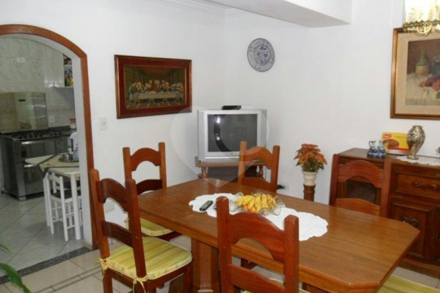 Sobrado à venda com 4 quartos, sendo 1 suíte, em Santana, São Paulo, SP