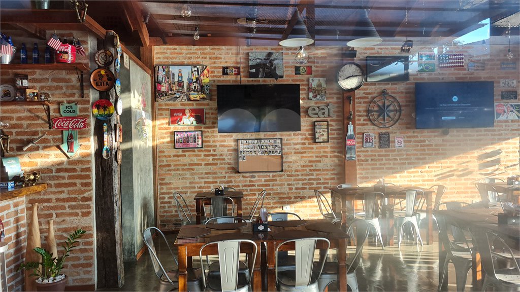 Salão para alugar em Caraguatá, Mairiporã, SP