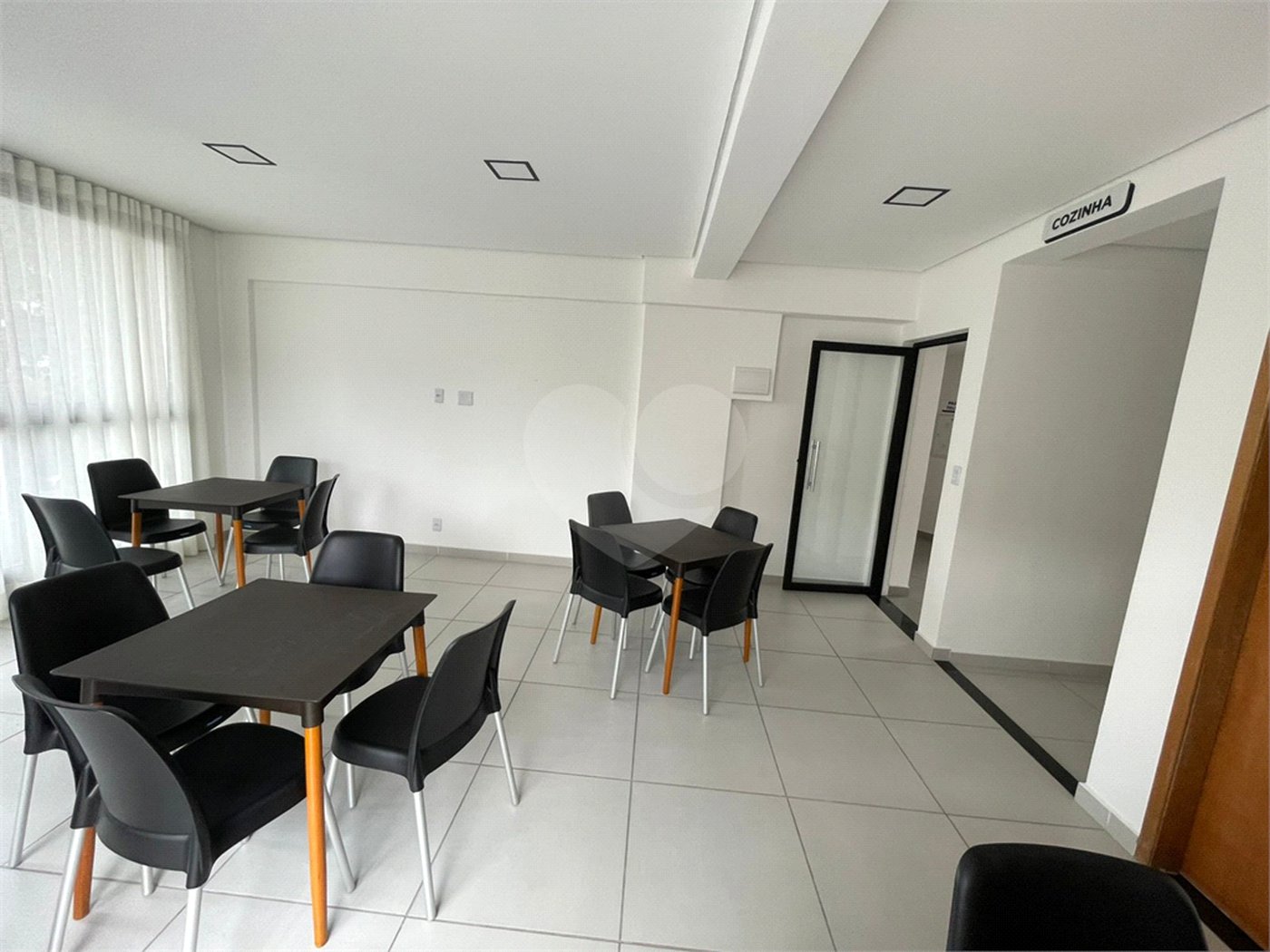 Apartamento à venda com 2 quartos em Vila Guilhermina, São Paulo, SP