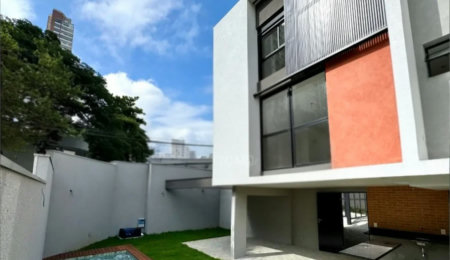 Casa à venda com 3 quartos, sendo 1 suíte,  no condomínio : Cube XL Vila Madalena, São Paulo - SP