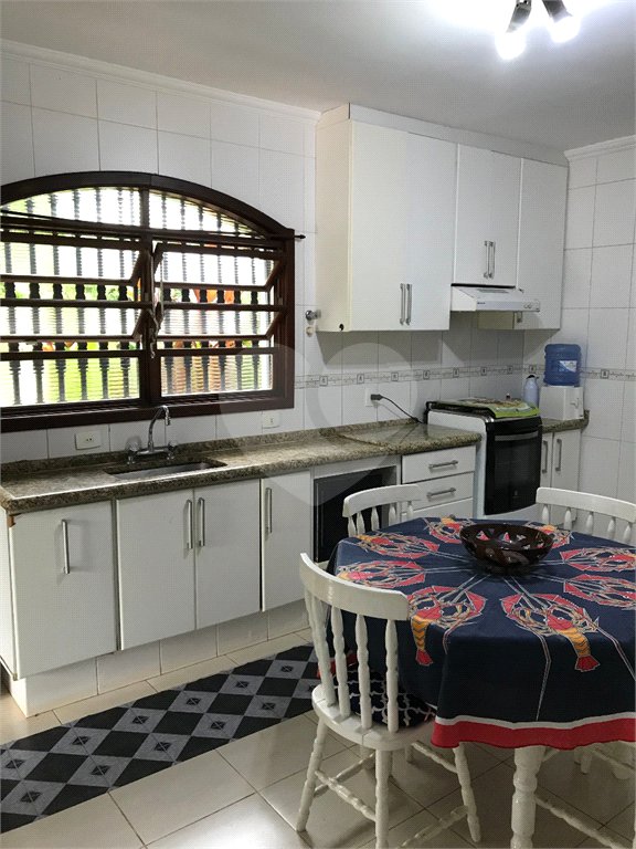 Casa à venda com 5 quartos, sendo 3 suítes, em Recanto das Flores, Indaiatuba, SP
