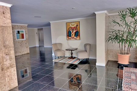 Apartamento à venda com 3 quartos, sendo 1 suíte, em Cerqueira César, São Paulo, SP