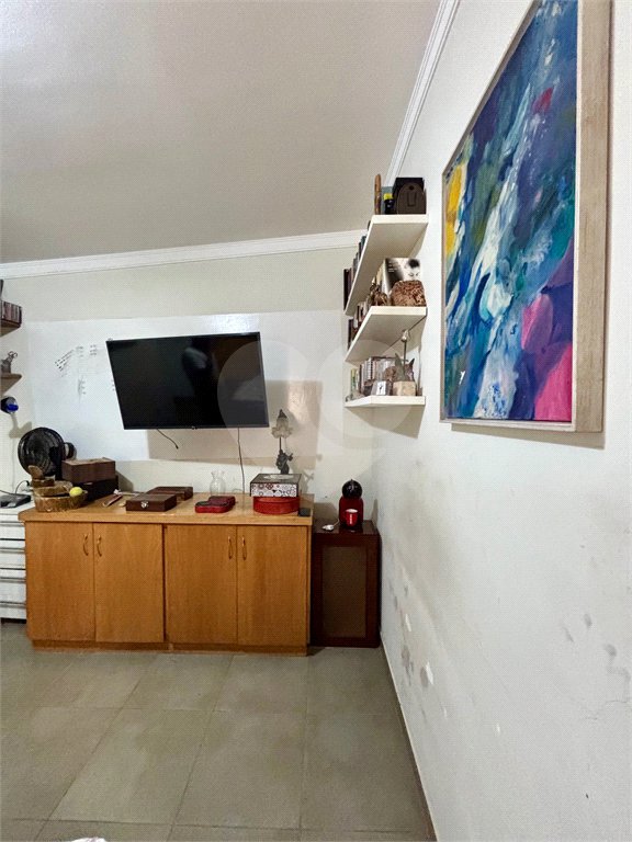 Sobrado à venda com 6 quartos, sendo 5 suítes, em Tremembé, São Paulo, SP