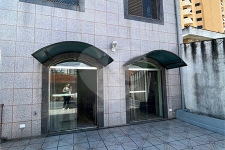 Sobrado à venda com 3 quartos, sendo 1 suíte, em Vila Paulicéia, São Paulo, SP