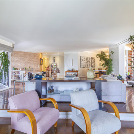 Apartamento à venda com 4 quartos, sendo 2 suítes, em Indianópolis, São Paulo, SP