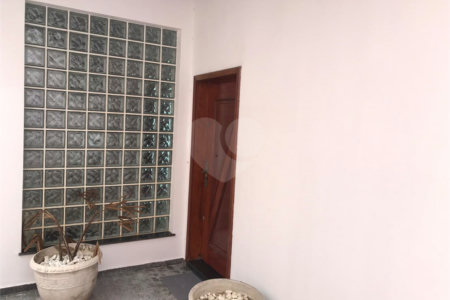 Casa à venda com 2 quartos, sendo 3 suítes, em Vila Oliveira, Mogi das Cruzes, SP