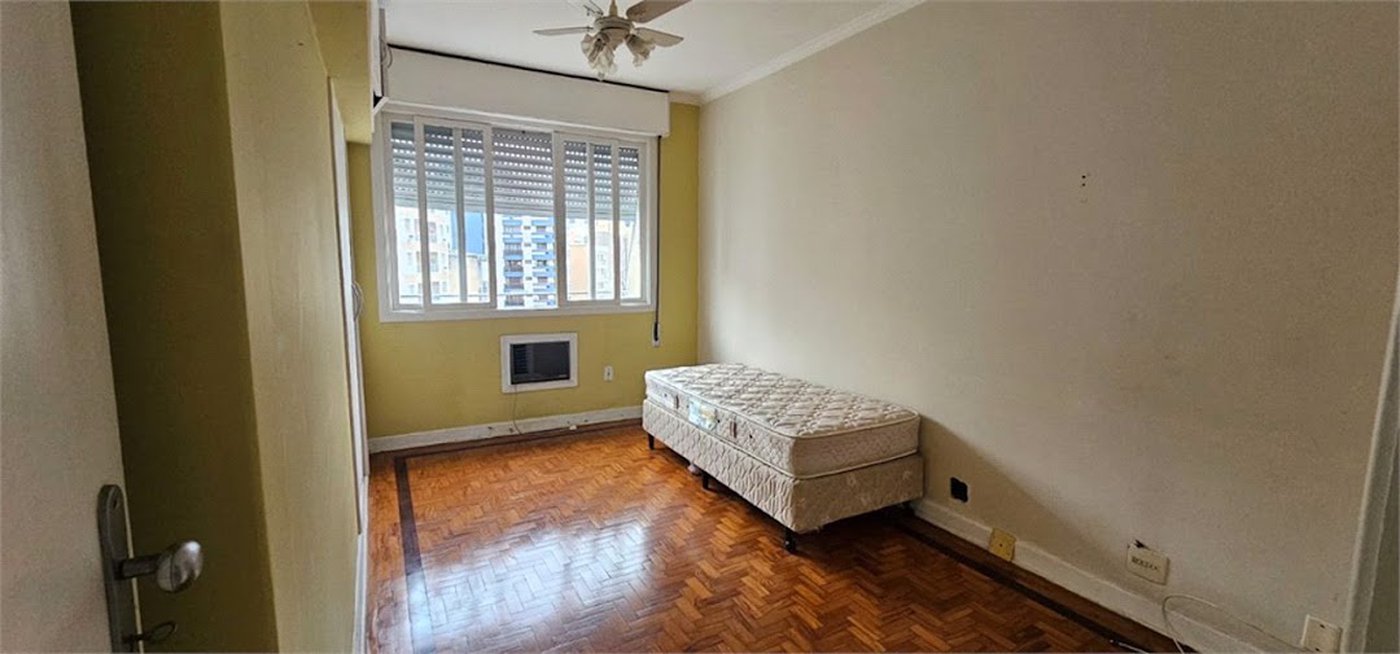 Apartamento com 3 dormitórios à venda, 138 m² por R$ 799.999,99 - Boqueirão - Santos/SP
