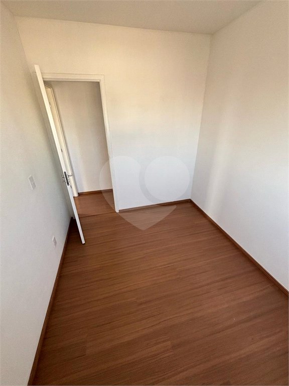 Apartamento à venda com 2 quartos, sendo 1 suíte, em Vila Galvão, Guarulhos, SP